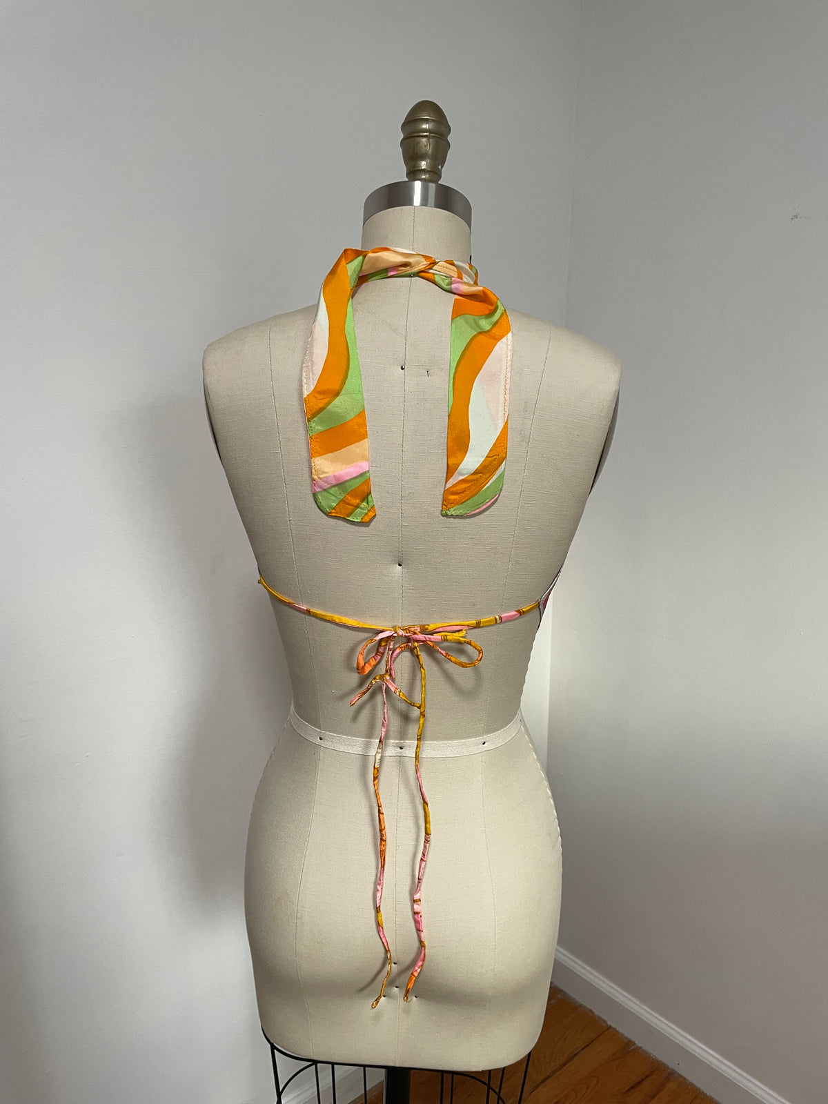 Geometric Scarf Top (S/M)